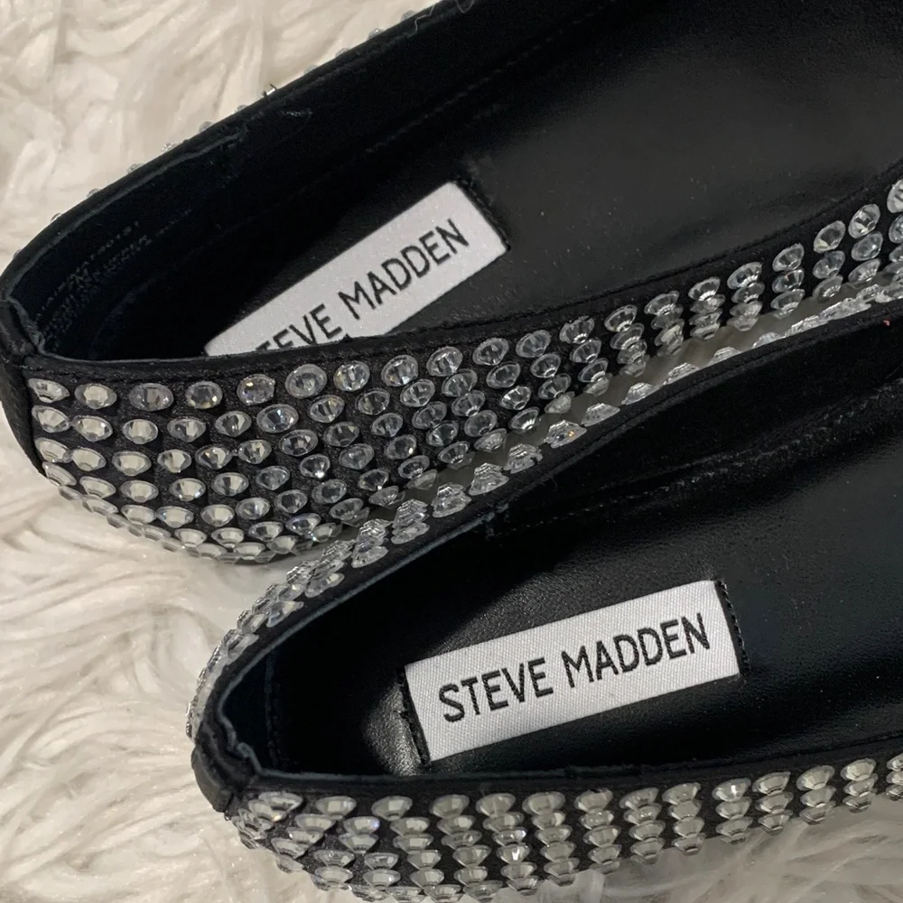 STEVE Madden Black Rhinestone Flats NEW